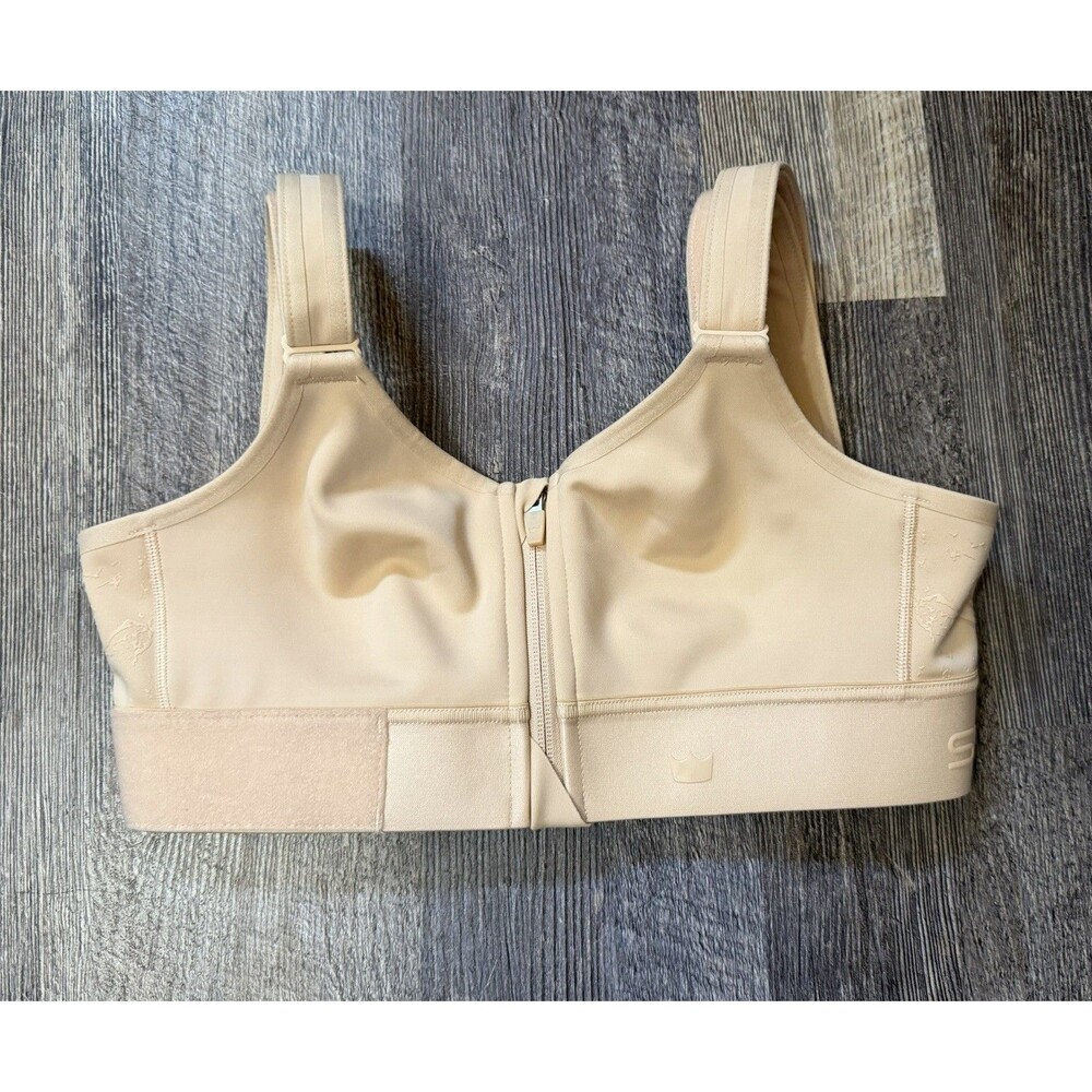 SHEFIT Ultimate Sports Bra Small Nude Beige Front Zip Adjustable High Impact